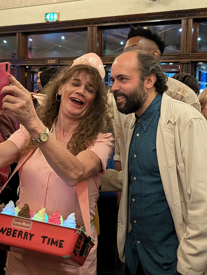 Image Copyright Gina T / TimeWarp - Click to return