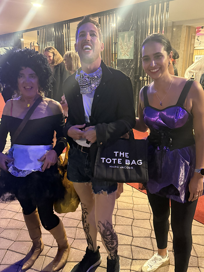 Image Copyright Pat H / TimeWarp - Click to return