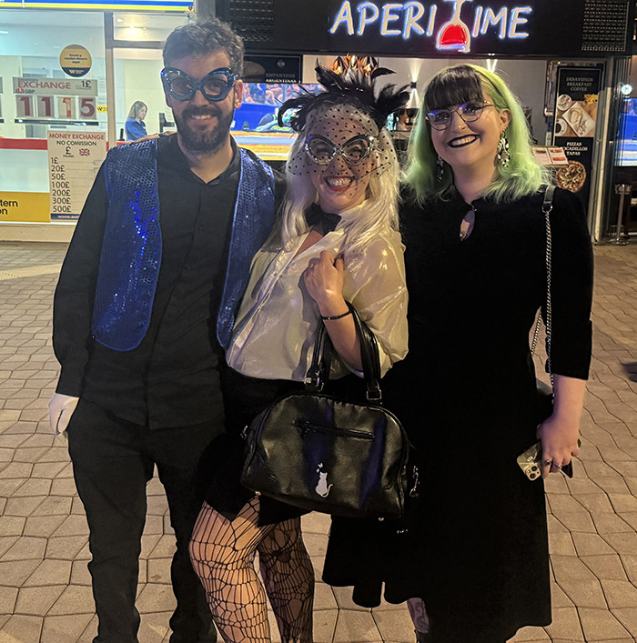 Image Copyright Pat H / TimeWarp - Click to return