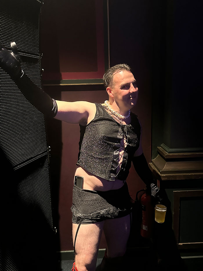 Image Copyright Pat H / TimeWarp - Click to return