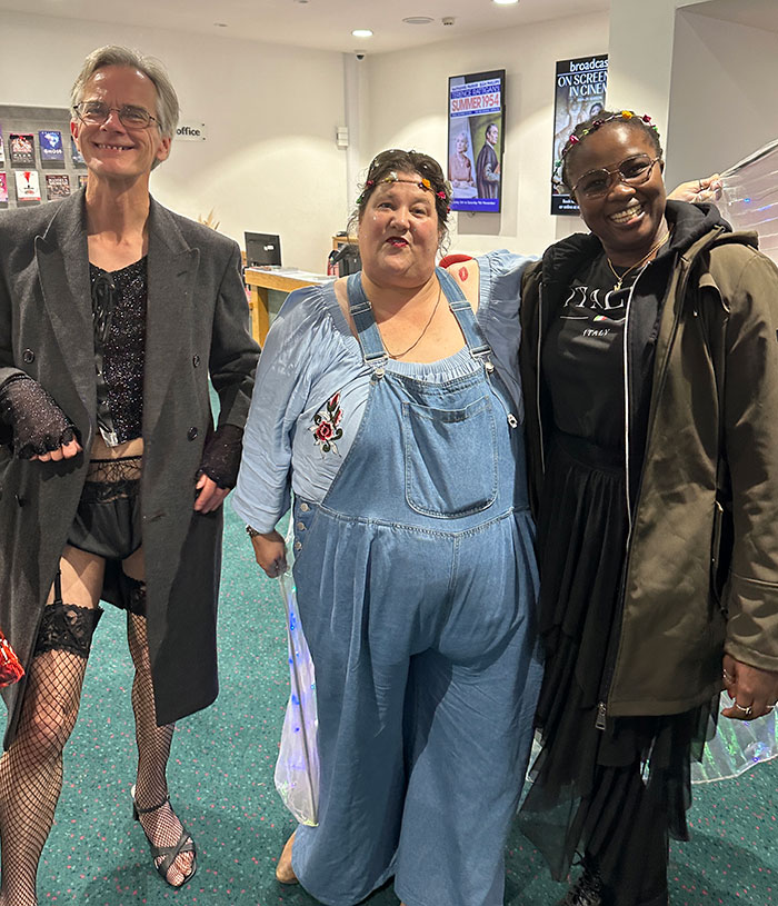 Image Copyright Pat H / TimeWarp - Click to return