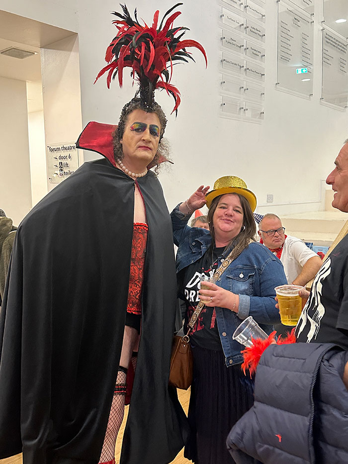 Image Copyright Pat H / TimeWarp - Click to return