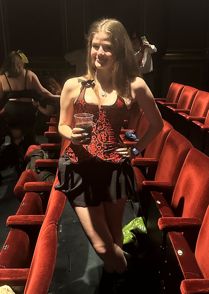 Image Copyright Pat H / TimeWarp - Click to return