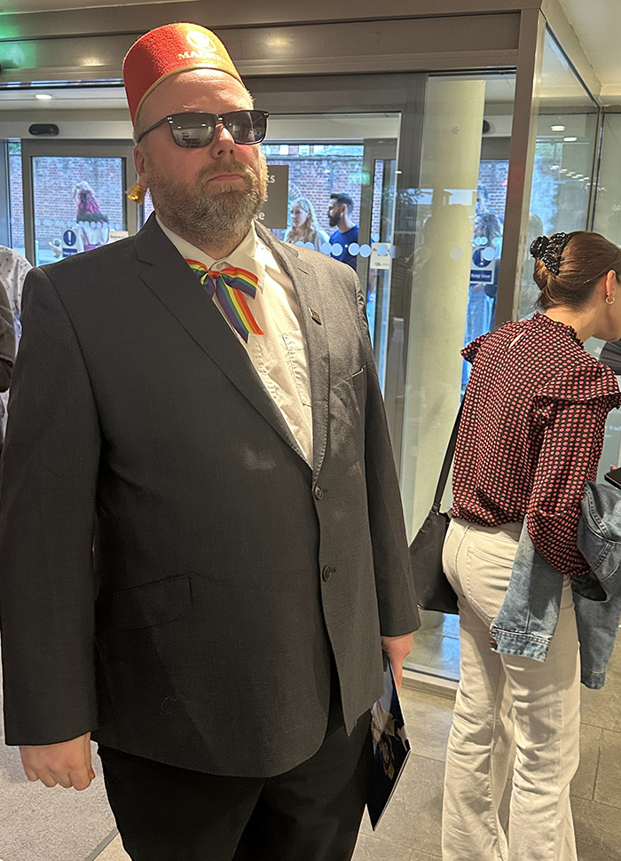 Image Copyright Pat H / TimeWarp - Click to return