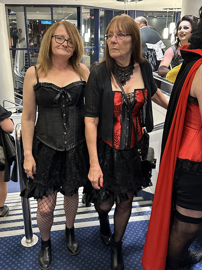 Image Copyright Pat H / TimeWarp - Click to return