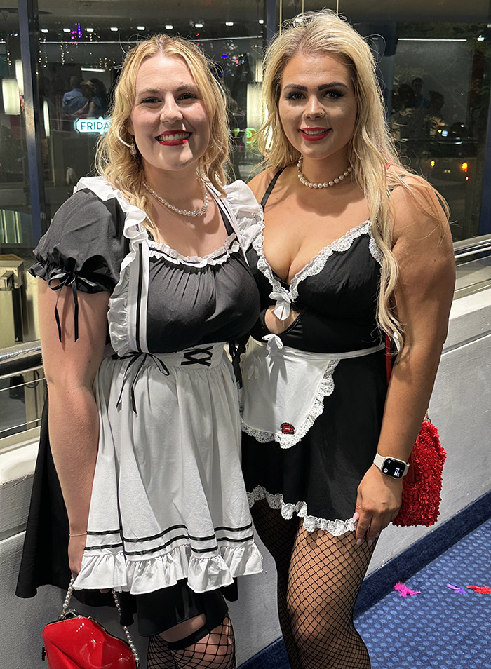 Image Copyright Pat H / TimeWarp - Click to return