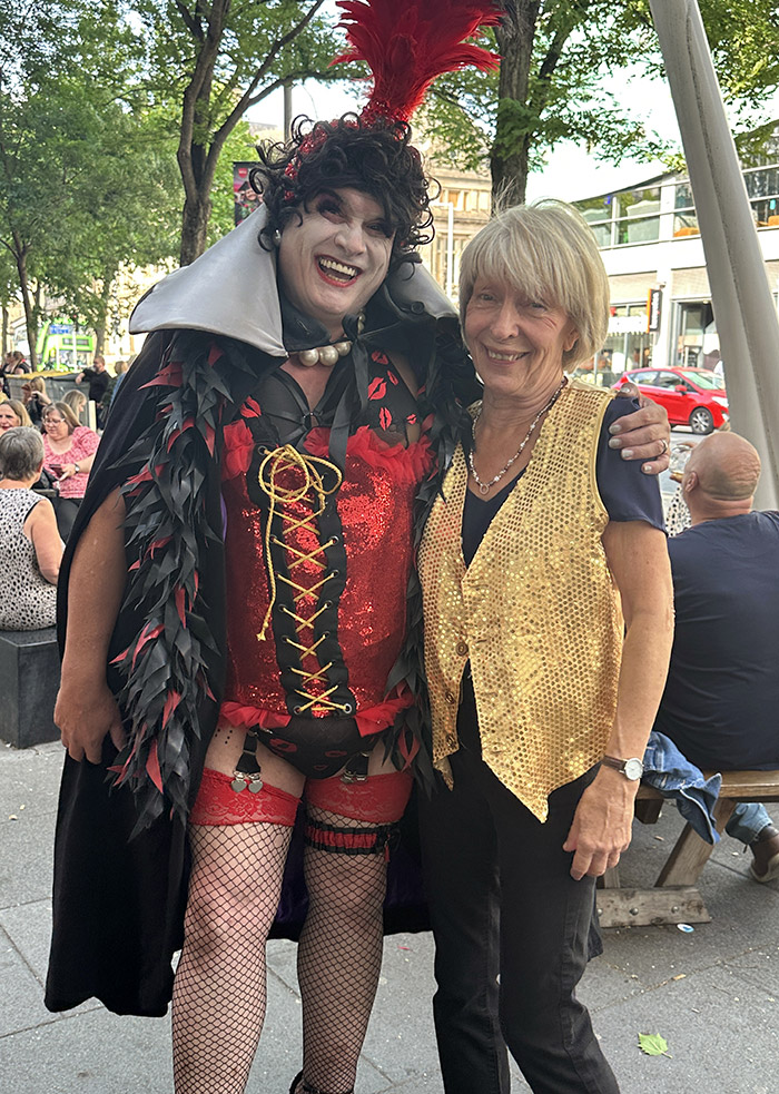 Image Copyright Pat H / TimeWarp - Click to return