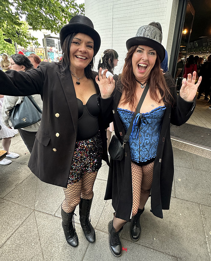 Image Copyright Pat H / TimeWarp - Click to return