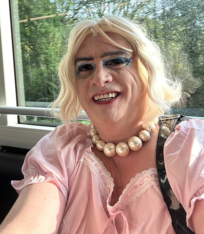 Image Copyright Pat H / TimeWarp - Click to return