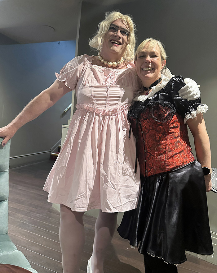 Image Copyright Pat H / TimeWarp - Click to return