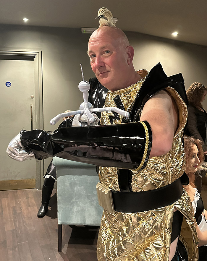 Image Copyright Pat H / TimeWarp - Click to return