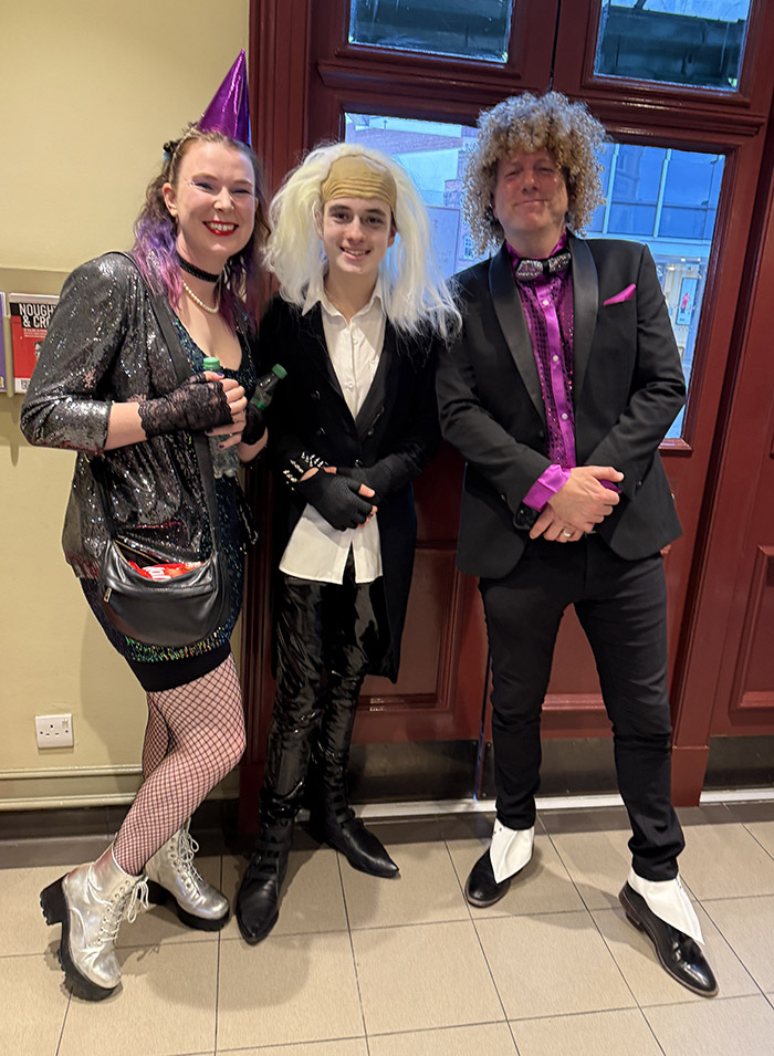 Image Copyright Pat H / TimeWarp - Click to return