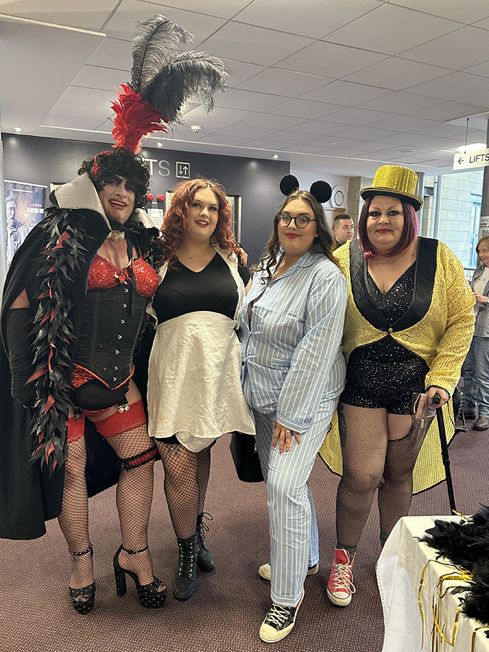 Image Copyright Pat H / TimeWarp - Click to return