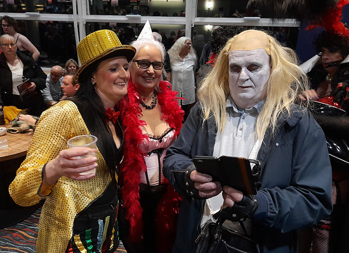 Image Copyright Michael H / TimeWarp - Click to return
