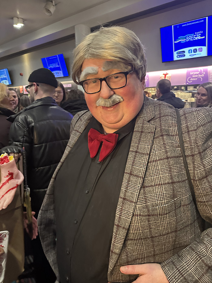 Image Copyright Pat H / TimeWarp - Click to return