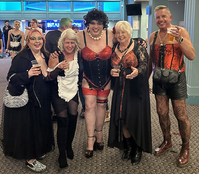 Image Copyright Pat H / TimeWarp - Click to return