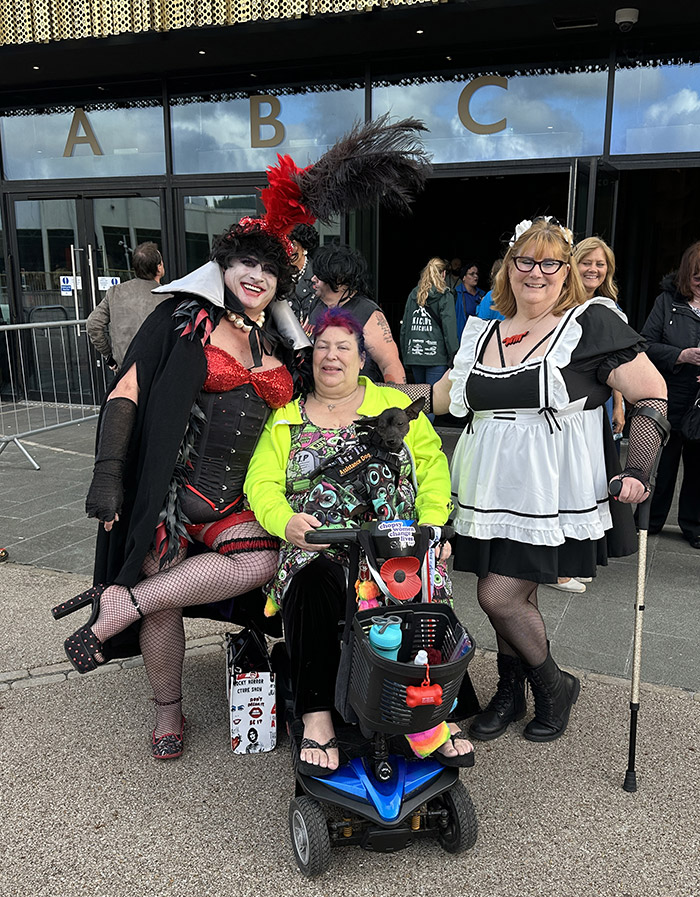 Image Copyright Pat H / TimeWarp - Click to return