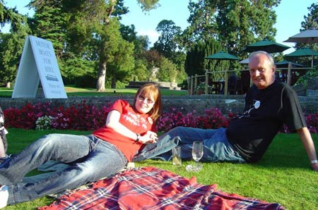 Image © Max & Helen 2007