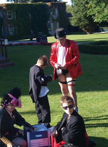 Image © Denise / TimeWarp 2010