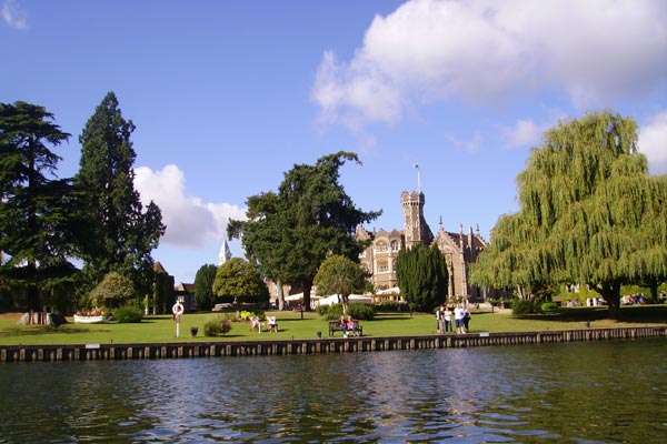 Image © Rob / TimeWarp 2012