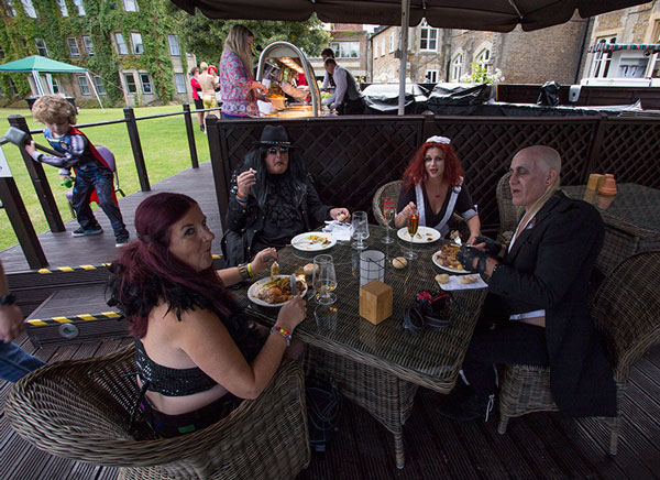 Image © TimeWarp 2014