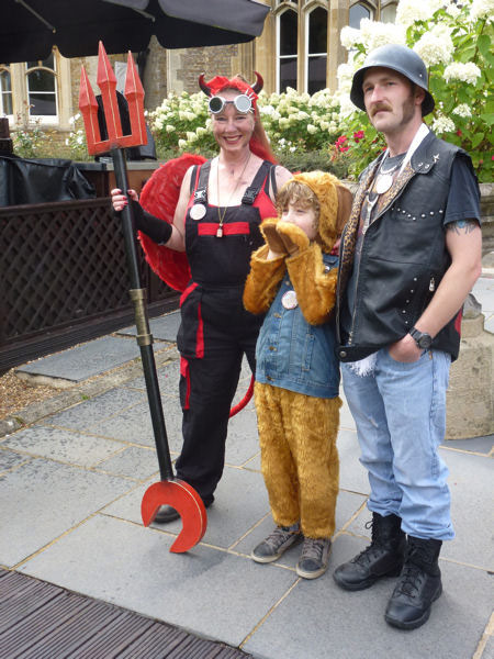 Image © Karen & Norman / TimeWarp 2016