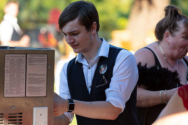 Image © TimeWarpWebmaster / TimeWarp 2019